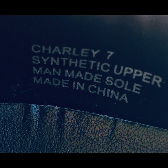 Bebe women’s sneakers. Size 7. - Picture 7 of 9